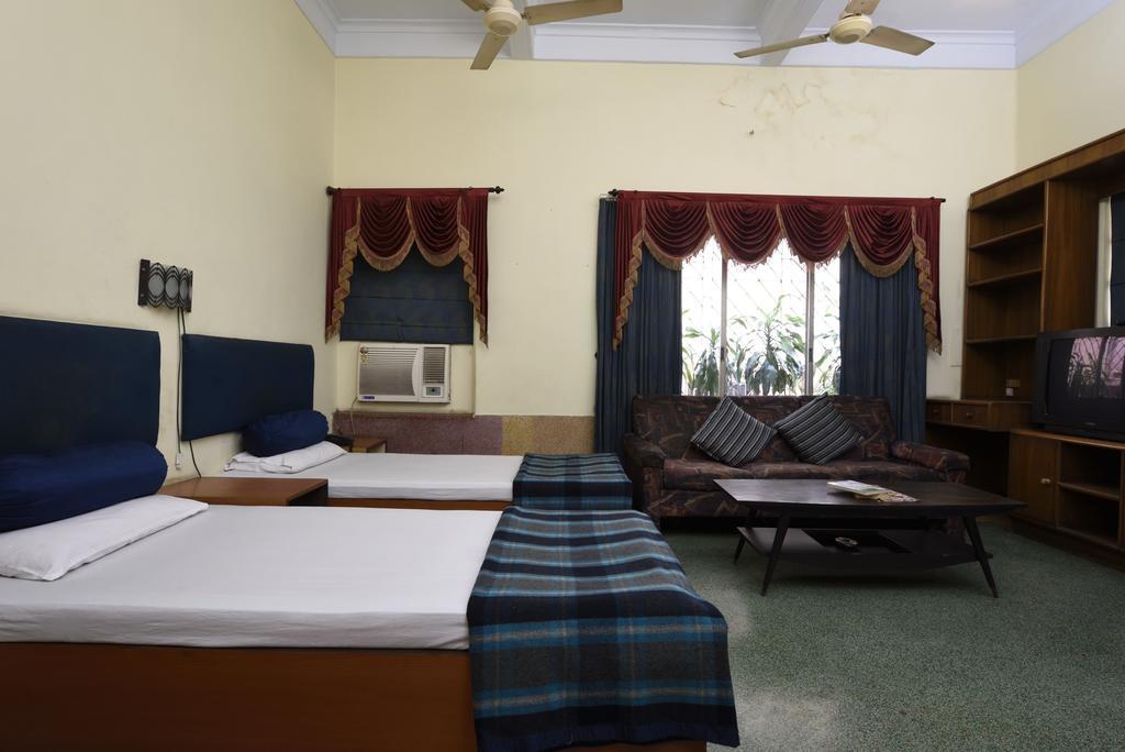 Hotel Esplanade Chambers Kolkata Ruang foto