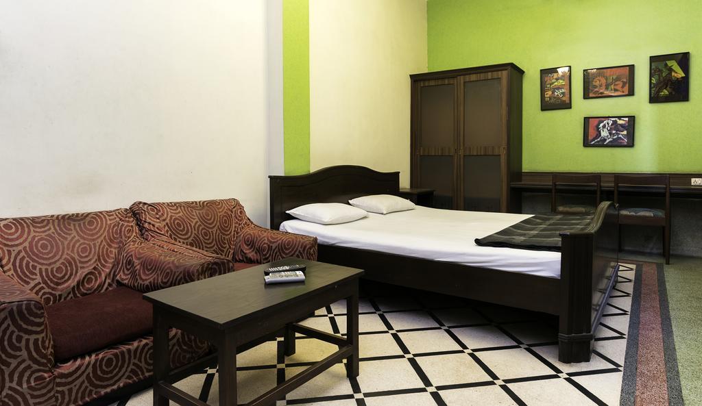 Hotel Esplanade Chambers Kolkata Bagian luar foto